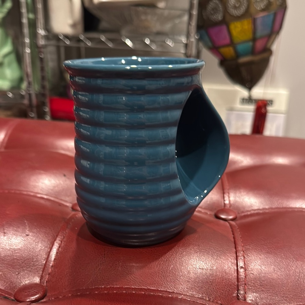 Dei Dennis east Blue Ribbed Mug with hand warming Unique Handle